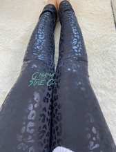 Load image into Gallery viewer, Leopard Leggings